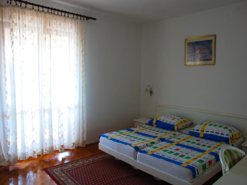 Nada Apartments Poreč Buitenkant foto