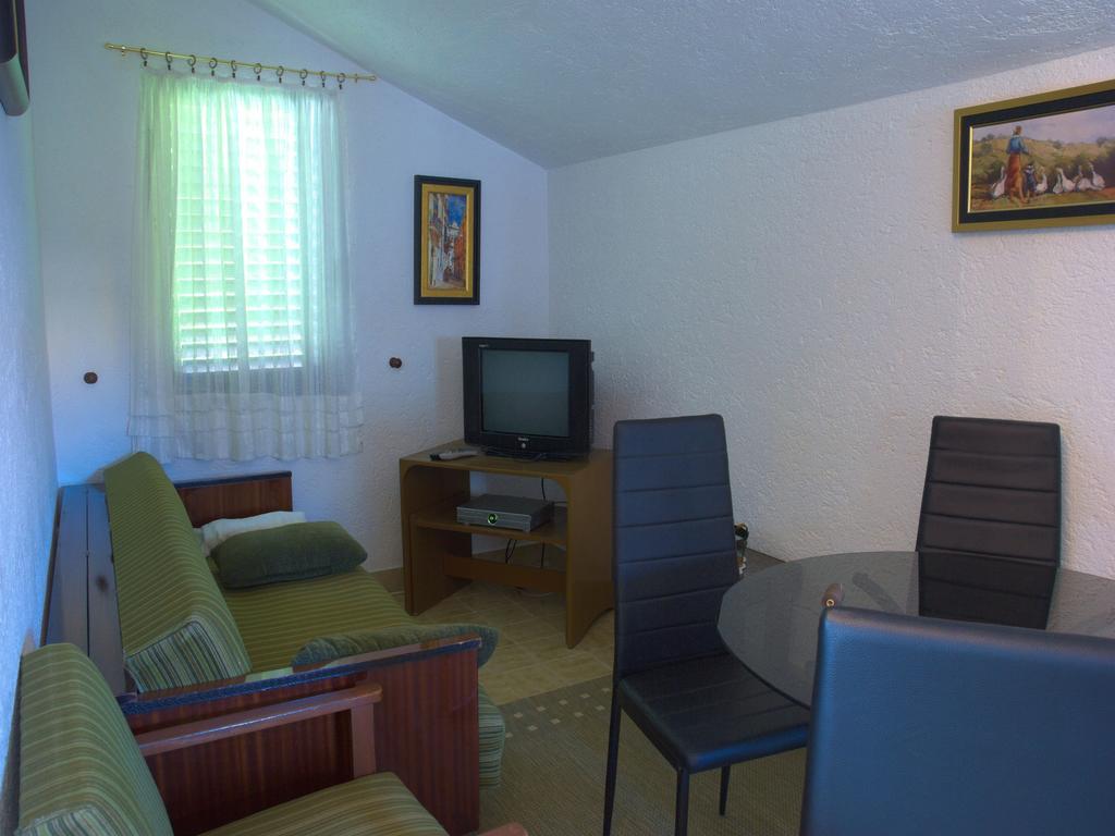 Nada Apartments Poreč Buitenkant foto